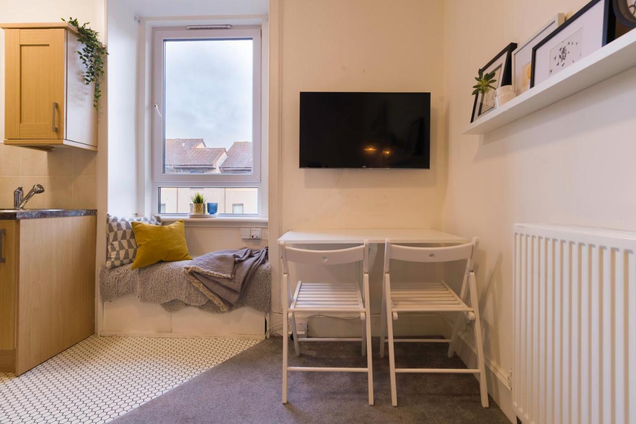 Stylish And Comfortable City Centre Apartment Edimburgo Exterior foto